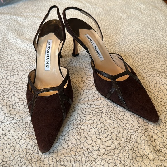 Elegant Manolo Blahnik slingback pumps - Picture 2 of 7